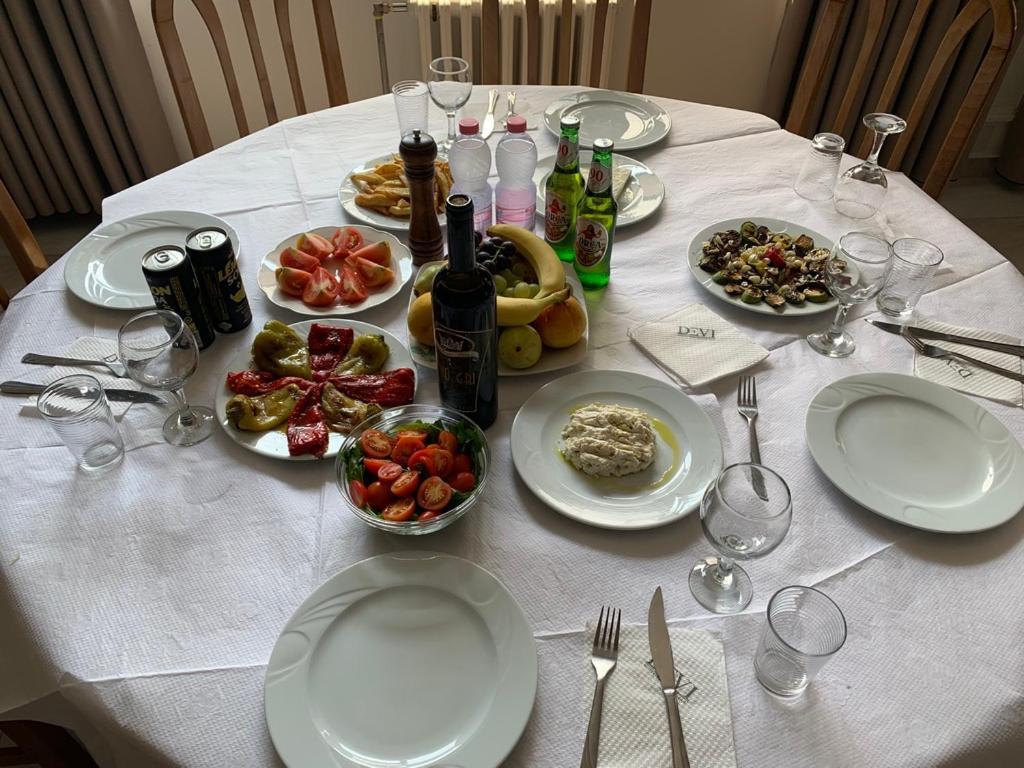 Hotel Devi Erseka Kültér fotó