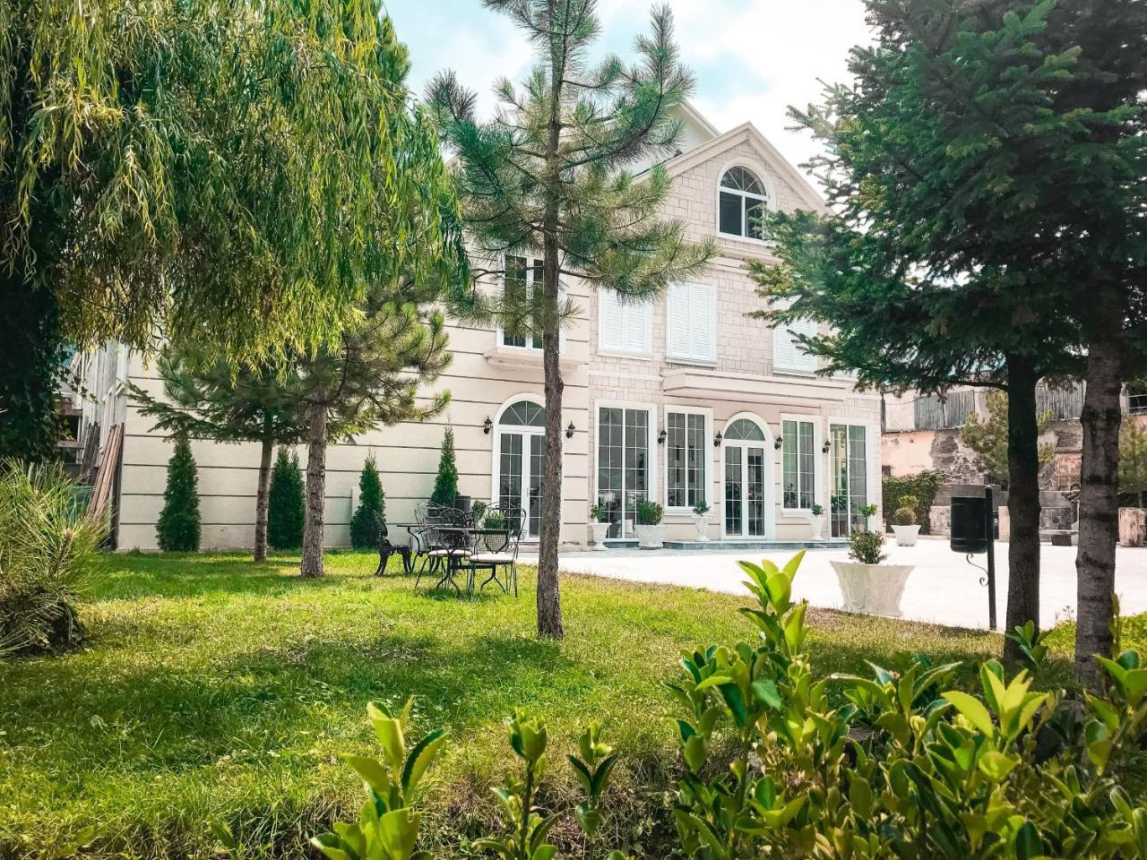 Hotel Devi Erseka Kültér fotó